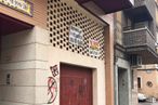 Retail for sale & for rent at Paseo Estación, 39, Talavera de la Reina, Toledo, 45600 with door, building, wood, road surface, asphalt, house, sidewalk, composite material, fixture and facade around