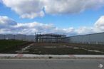 Land for sale at Zona industrial, Fontanar, Guadalajara, 19290 with bridge, cloud, sky, asphalt, road surface, electricity, gas, cumulus, city and overhead power line around