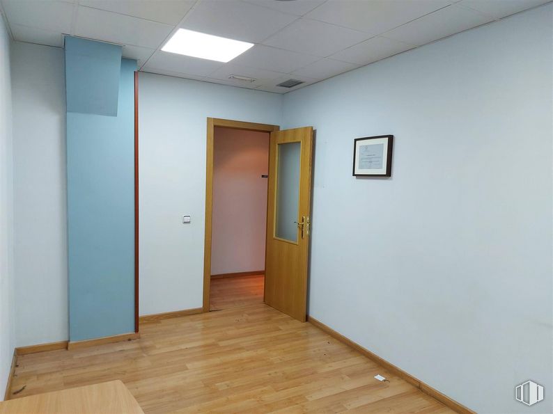 Local en venta en Calle Londres, Salamanca, Madrid, 28028 con puerta, marco, accesorio, madera, hall, edificio, suelos, suelo, pintura y techo alrededor