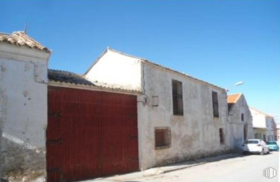 Land for sale at Calle Pez, Las Mesas, Cuenca, 16650 with window, sky, building, residential area, landscape, facade, real estate, door, road and house around