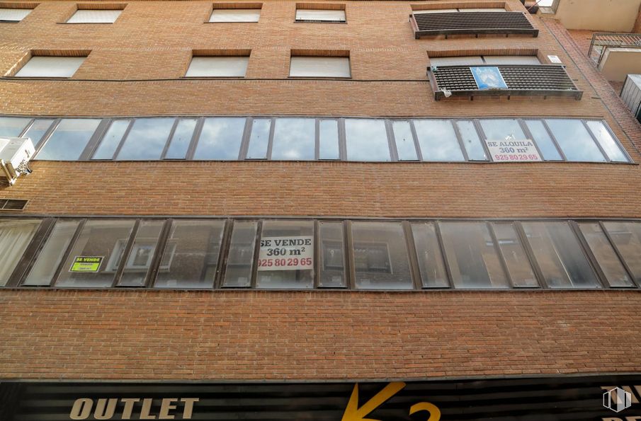 Oficina en venta en Calle Sol, 32, Talavera de la Reina, Toledo, 45600 con ventana, pared, ladrillo, apartamento, albañilería, edificio comercial, material de construcción y iluminación natural alrededor