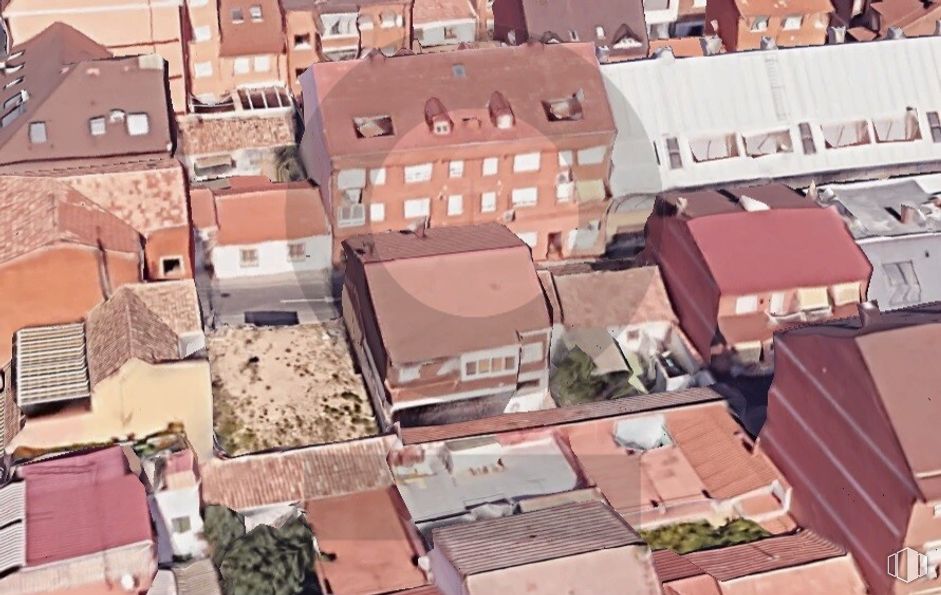 Land for sale at Calle Ebro, 26, Las Rozas de Madrid, Madrid, 28230 with house, residential area, roof, urban area, neighbourhood, home, brown, suburb, urban design and human settlement around