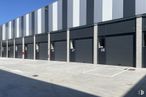 Industrial for rent at Calle San Mamés, 36, Villaverde, Madrid, 28021 with asphalt, road surface, building, automotive tire, sky, shade, composite material, house, facade and rectangle around