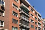 Office for rent at Calle Maiquez, 12, Salamanca, Madrid, 28009 with window, daytime, building, fixture, rectangle, brick, building material, brickwork, urban design and tower block around