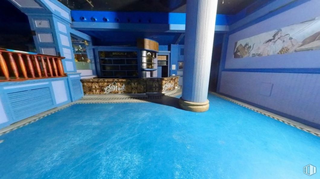 Retail for rent at Plaza Campana, Toledo, 45001 with property, building, blue, azure, swimming pool, window, water, floor, door and shade around