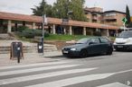 Local en venta en Urbanización Molino de la Hoz, Las Rozas de Madrid, Madrid, 28230 con coche, rueda, camioneta, luz de estacionamiento, vehículo terrestre, neumático, cielo, vehículo, ventana y edificio alrededor