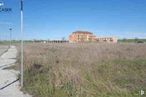 Land for sale at Calle Brasil, Guadalajara, 19209 with building, sky, nature, street light, plant, natural landscape, land lot, landscape, plain and grassland around