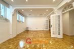 Office for rent at Calle General Díaz Porlier, Salamanca, Madrid, 28006 with window, door, flooring, floor, ceiling, wood, interior design, wood flooring, lighting and hall around