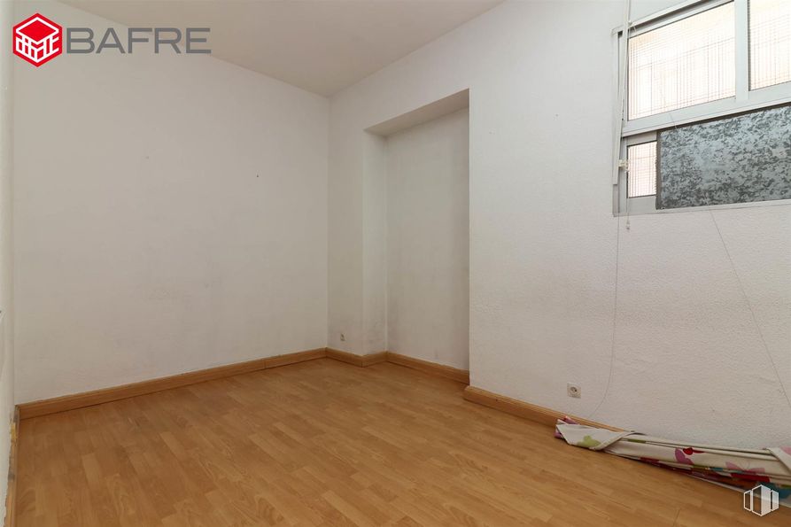 Local en venta en Casco antiguo, San Sebastián de los Reyes, Madrid, 28700 con ventana, accesorio, madera, pintura, edificio, suelos, suelo, tinte para madera, hall y suelo laminado alrededor