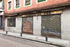 Retail for sale at Avenida Monte Igueldo, 77, Puente de Vallecas, Madrid, 28053 with window, building, road surface, wood, brick, fixture, asphalt, brickwork, sidewalk and road around