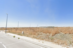 Land for sale at Calle Curtidores, 204, Illescas, Toledo, 45200 with street light, sky, plant, road surface, asphalt, cloud, tar, thoroughfare, overhead power line and tree around