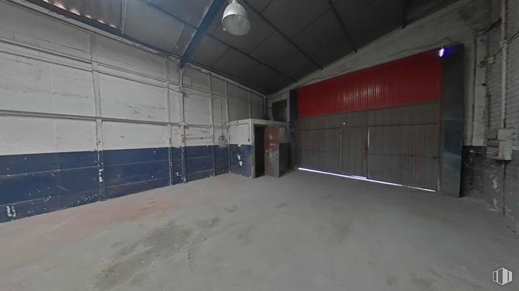 Industrial for sale at Carretera Campo Real, Arganda del Rey, Madrid, 28500 with floor, flooring, ceiling, concrete, hall, building material, daylighting, warehouse, basement and garage around