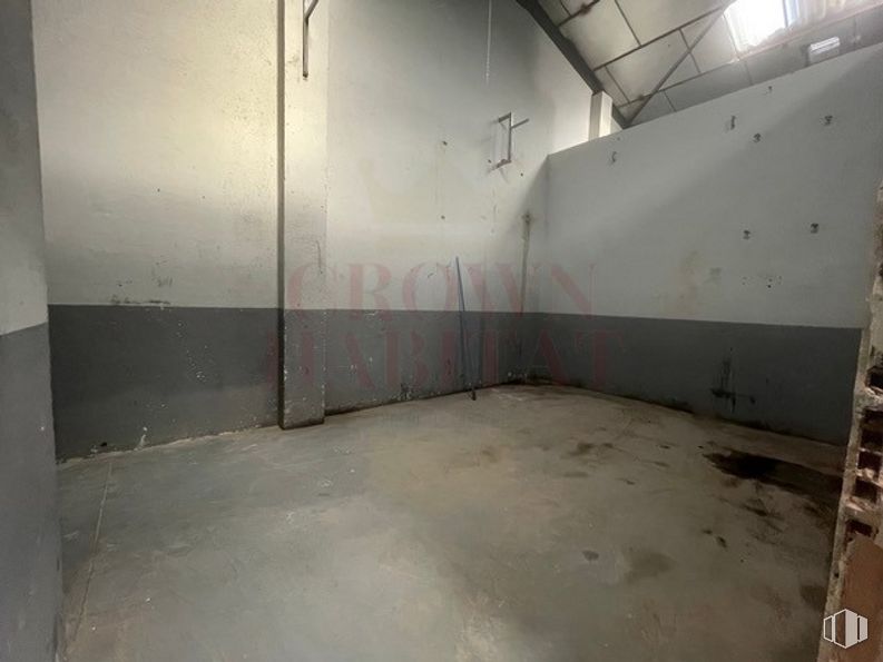 Nave en alquiler en Calle Moraleja de Enmedio, 10, Móstoles, Madrid, 28938 con ventana, madera, piso, suelo, material compuesto, hormigón, vidrio, techo, yeso y pasillo alrededor