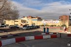 Retail for rent at Centro Comercial Villafontana, Calle Simón Hernández, 51, Móstoles, Madrid, 28931 with car, building, cloud, sky, tire, wheel, vehicle, plant, motor vehicle and road surface around