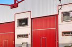 Industrial for sale at Calle Diamante, 80-82, Valdemoro, Madrid, 28341 with window, building, door, house, sky, fixture, architecture, wood, red and material property around