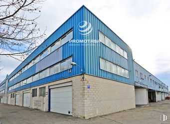 Industrial for sale at Camino de las Rejas, Coslada, Madrid, 28820 with sky, cloud, building, architecture, tree, plant, wood, window, siding and facade around