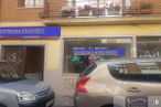 Retail for sale at Centro, Colmenar Viejo, Madrid, 28770 with car, window, tire, wheel, land vehicle, vehicle, photograph, building, motor vehicle and automotive tail & brake light around