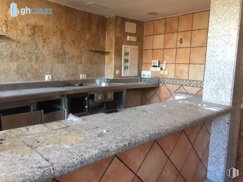 Retail for sale at Calle Real, Navalafuente, Madrid, 28729 with sink, countertop, furniture, cabinetry, wood, tap, interior design, kitchen, flooring and building around