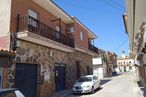 Retail for sale at Calle Tercia, Malpica de Tajo, Toledo, 45692 with car, building, window, door, house, property, sky, vehicle, infrastructure and vehicle registration plate around