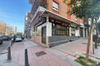 Retail for sale at Calle Arboleda, Getafe, Madrid, 28901 with car, building, plant, window, road surface, urban design, tree, asphalt, sidewalk and residential area around