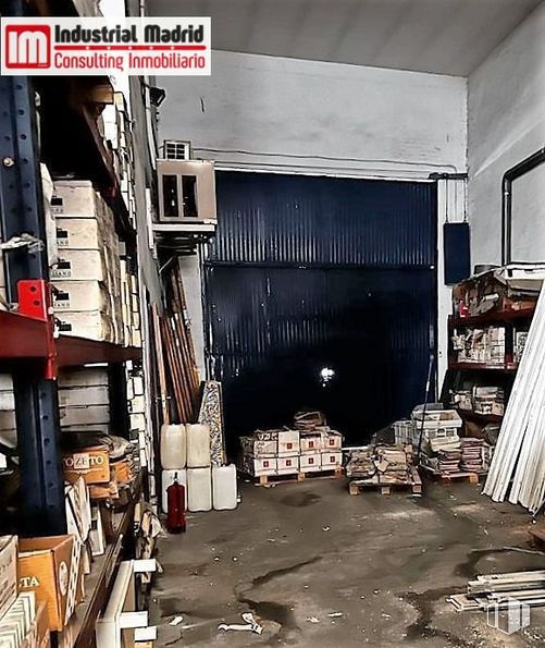 Industrial for sale at Avenida Madrid, Arganda del Rey, Madrid, 28500 with wood, flooring, rectangle, machine, metal, engineering, city, composite material, hardwood and font around