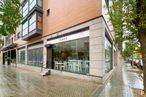 Local en alquiler en Calle Julián Camarillo, San Blas - Canillejas, Madrid, 28037 con ventana, edificio, planta, superficie de la carretera, diseño urbano, árbol, barrio, acera, sombra y fachada alrededor