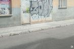 Nave en venta en Calle Papagayo, Carabanchel, Madrid, 28025 con ventana, superficie de la carretera, asfalto, pintura, edificio, arte, graffiti, fuente, escritura y árbol alrededor