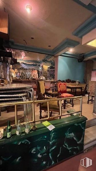 Retail for sale at Calle Galileo, Chamberí, Madrid, 28015 with interior design, gas, wood, chair, living room, building, ceiling, flooring, room and leisure around