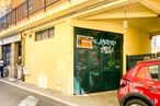 Retail for rent at Calle Escuadra, 17, Moralzarzal, Madrid, 28411 with wheel, car, person, tire, vehicle, window, automotive tire, yellow, door and building around