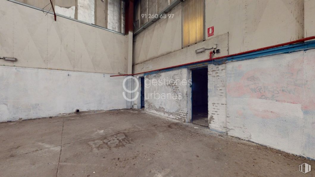 Nave en alquiler en Zona Estación, Valdemoro, Madrid, 28343 con superficie de carretera, asfalto, piso, material compuesto, madera, suelo, gas, hormigón, material de construcción y albañilería alrededor