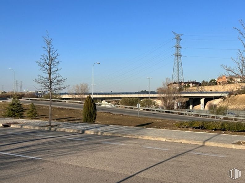 Suelo en venta en Polígono El Tejar, 63 , Majadahonda, Madrid, 28220 con cielo, superficie de la carretera, carretera, carretera, asfalto, autopista de acceso controlado, vía pública, luz de la calle, poste y puente alrededor