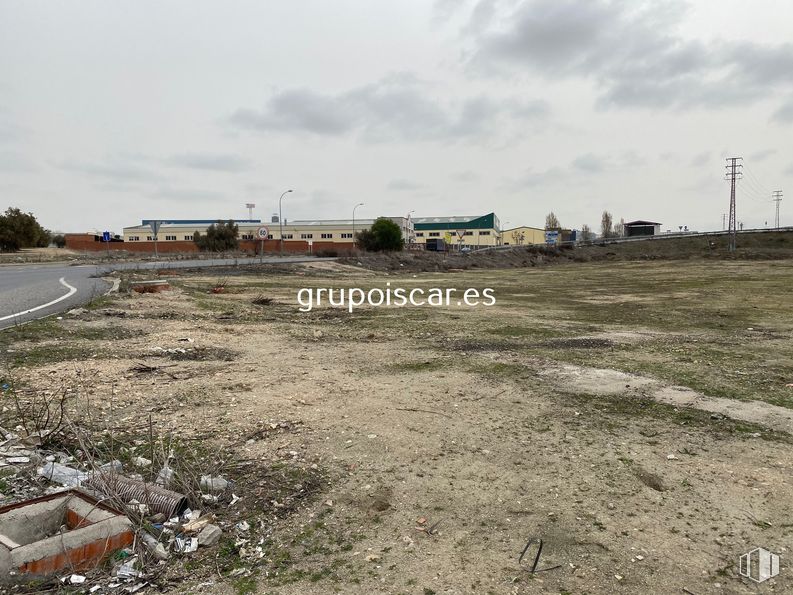 Suelo en venta en Calle Explanada, 1, Yeles, Toledo, 45220 con cielo, nube, planta, superficie de carretera, asfalto, lote de tierra, árbol, vía pública, hierba y área residencial alrededor