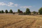 Land for sale at Calle Retamar, Villanueva de la Torre, Guadalajara, 19209 with building, sky, cloud, plant, tree, natural landscape, agriculture, grass, meadow and grassland around