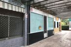 Retail for sale at Calle Francisco de Goya, 8, Mejorada del Campo, Madrid, 28840 with plant, road surface, asphalt, facade, brick, house, composite material, sidewalk, concrete and brickwork around