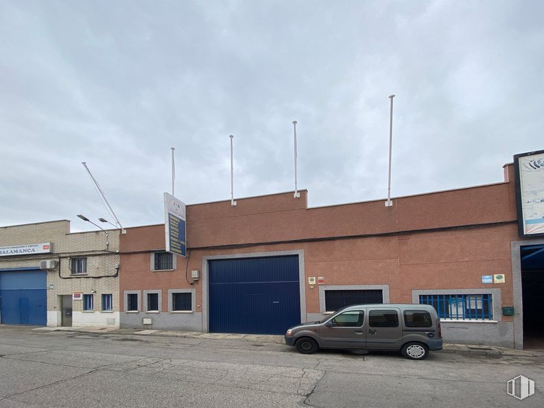 Nave en venta en Calle Salamanca, 38, Humanes de Madrid, Madrid, 28970 con coche, ventana, edificio, luz de estacionamiento automotriz, cielo, propiedad, nube, vehículo, neumático y vehículo motorizado alrededor