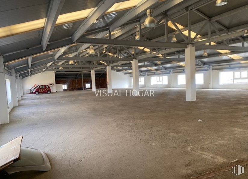 Nave en venta en Calle Industrias, 2, Alcorcón, Madrid, 28923 con propiedad, hall, suelo, edificio, suelos, pared, haz, madera, sombra y techo alrededor