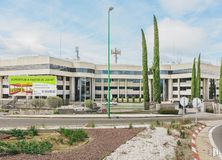 Office for rent at Edificio Torona, Avenida Europa, 24, Alcobendas, Madrid, 28108 with building, sky, plant, cloud, urban design, facade, road, landscape, city and mixed-use around