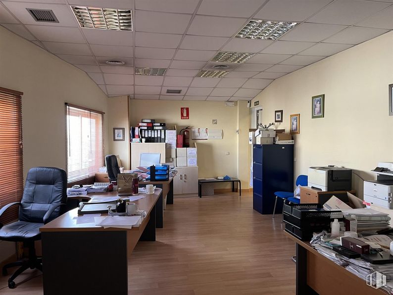 Industrial for sale at Camino Carrera, Fuente el Saz de Jarama, Madrid, 28140 with chair, desk, table, furniture, window, flooring, office supplies, event, building and ceiling around