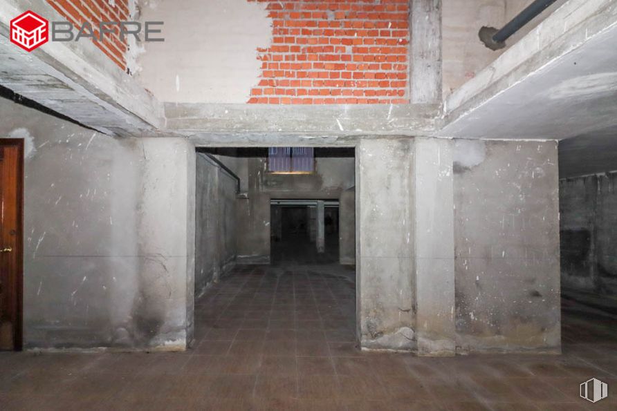 Nave en venta en Casco urbano, Leganés, Madrid, 28914 con edificio, accesorio, material compuesto, suelos, gas, material de construcción, hormigón, madera, techo y simetría alrededor