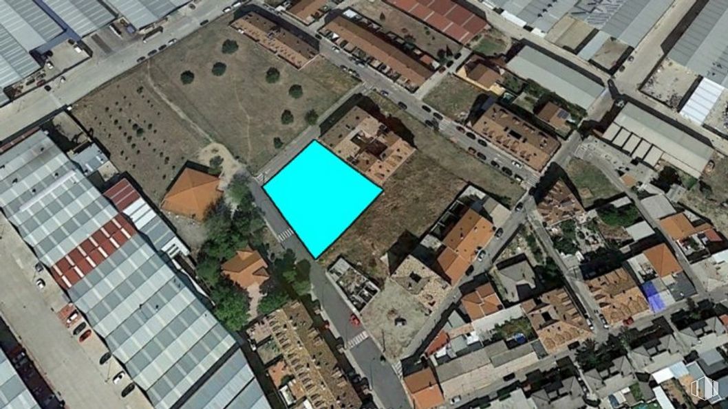 Suelo en venta en Calle Esquivias, 10, Yeles, Toledo, 45220 con edificio, durante el día, diseño urbano, paisaje, espacio público, tejado, zona residencial, inmobiliario, fachada y ciudad alrededor