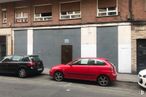 Local en alquiler y venta en Calle Suero de Quiñones, Chamartín, Madrid, 28002 con rueda, coche, neumático, luz de estacionamiento automotriz, vehículo terrestre, vehículo, ventana, iluminación automotriz, diseño automotriz y vehículo de motor alrededor