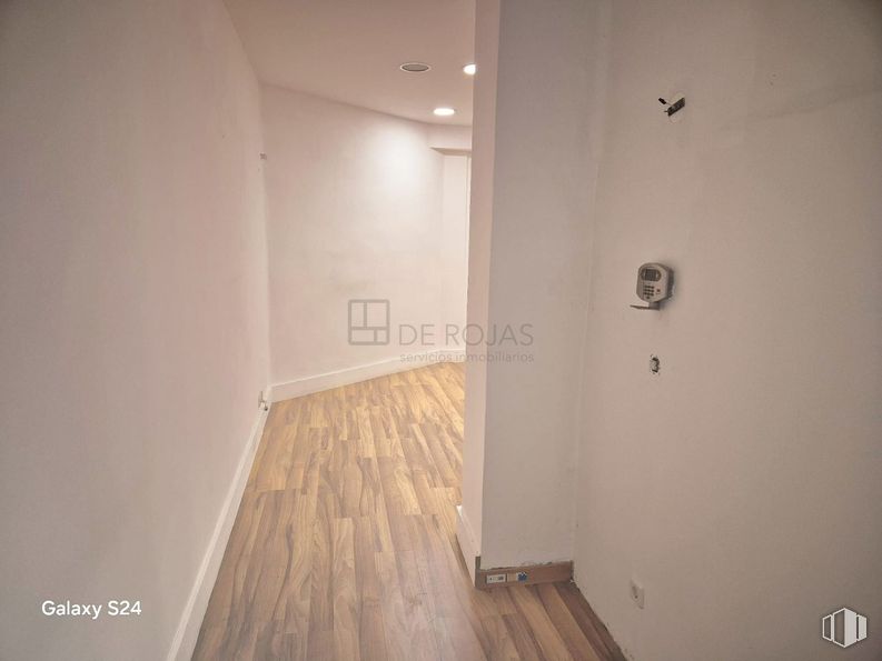 Oficina en alquiler en Zona Chamberí, Chamberí, Madrid, 28010 con suelos, suelo, madera, suelos de madera, marrón, techo, habitación, apartamento, suelo laminado y tinte para madera alrededor