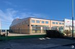 Industrial for sale at Polígono Vicolozano, Ávila, 05194 with sky, plant, cloud, window, asphalt, road surface, facade, urban design, building and city around