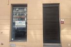 Retail for rent at Calle Bravo Murillo, 21, Chamberí, Madrid, 28015 with window, door, composite material, metal, concrete, glass, building material, home door and paint around