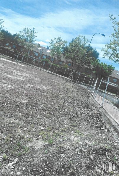 Suelo en venta en Avenida Libertad, s/n, Getafe, Madrid, 28905 con cielo, nube, planta, árbol, superficie de carretera, lote de tierra, pendiente, asfalto, hierba y pared alrededor