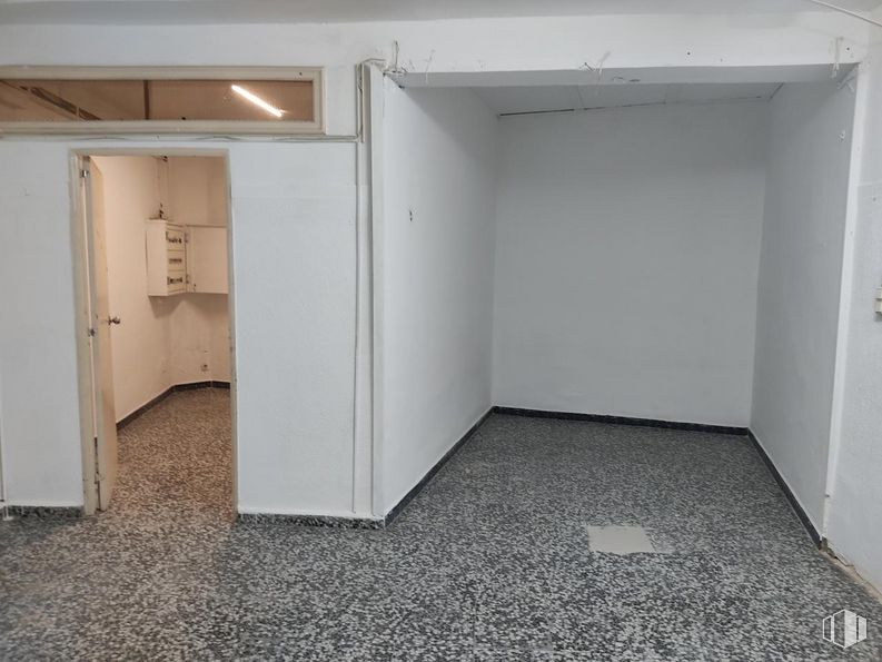 Local en venta en Calle General Ricardos, Carabanchel, Madrid, 28025 con propiedad, ebanistería, suelos, suelo, accesorio, madera, techo, gas, casa y madera dura alrededor