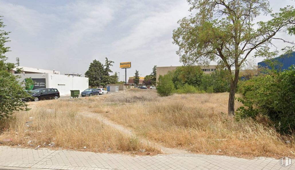 Suelo en venta en Camino Valle, Arganda del Rey, Madrid, 28500 con coche, edificio, nube, planta, cielo, comunidad vegetal, ecorregión, vehículo, árbol y superficie de la carretera alrededor