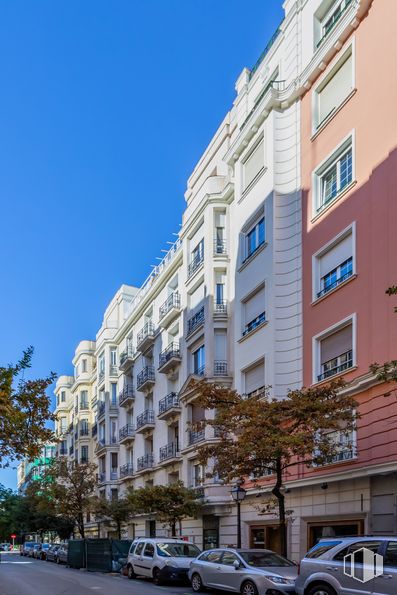 Local en venta en Calle Jorge Juan, 69, Salamanca, Madrid, 28009 con coche, ventana, edificio, rueda, neumático, vehículo terrestre, cielo, vehículo, bloque de torres y árbol alrededor