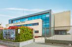 Office for rent at Calle Cidro, 3, Carabanchel, Madrid, 28044 with building, sky, cloud, plant, urban design, house, facade, commercial building, city and window around