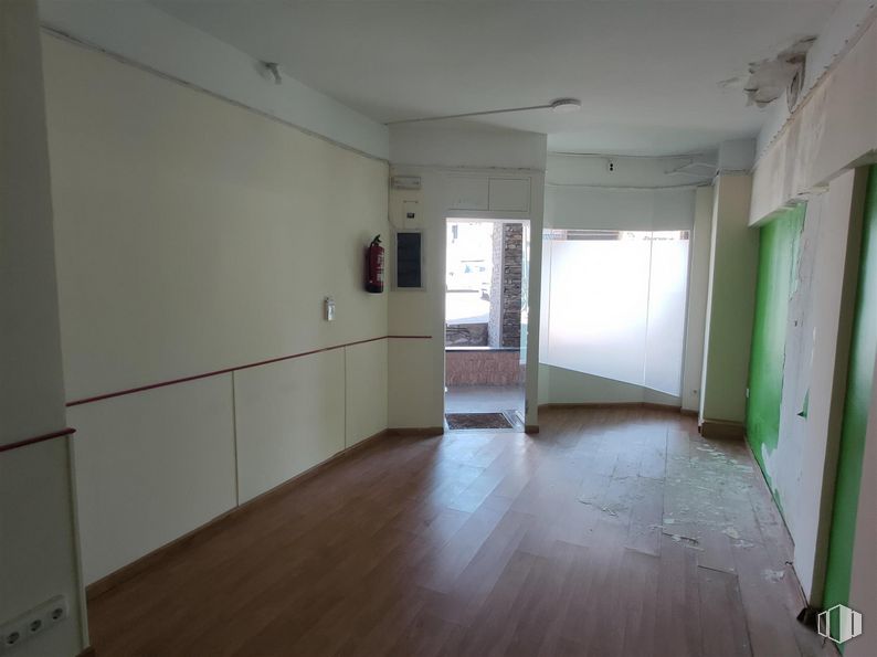 Local en venta en C.C. Zocoslada, Avenida de España, 23, Coslada, Madrid, 28820 con accesorio, edificio, madera, ventana, puerta, hall, interiorismo, suelos, suelo y casa alrededor